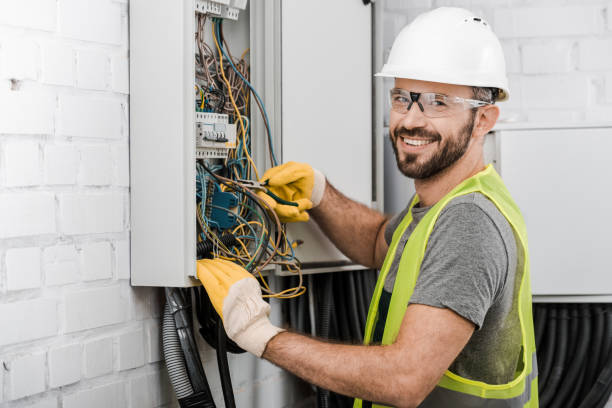 Best Ceiling Fan Installation Electrician  in Milwaukie, OR